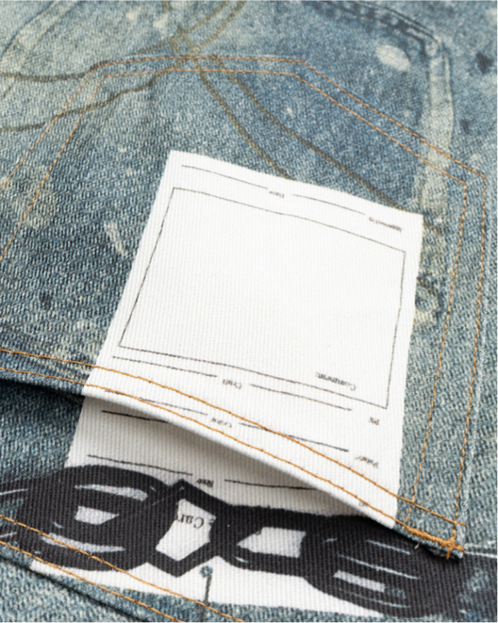 American Street Graffiti Print Washed Denim Shorts