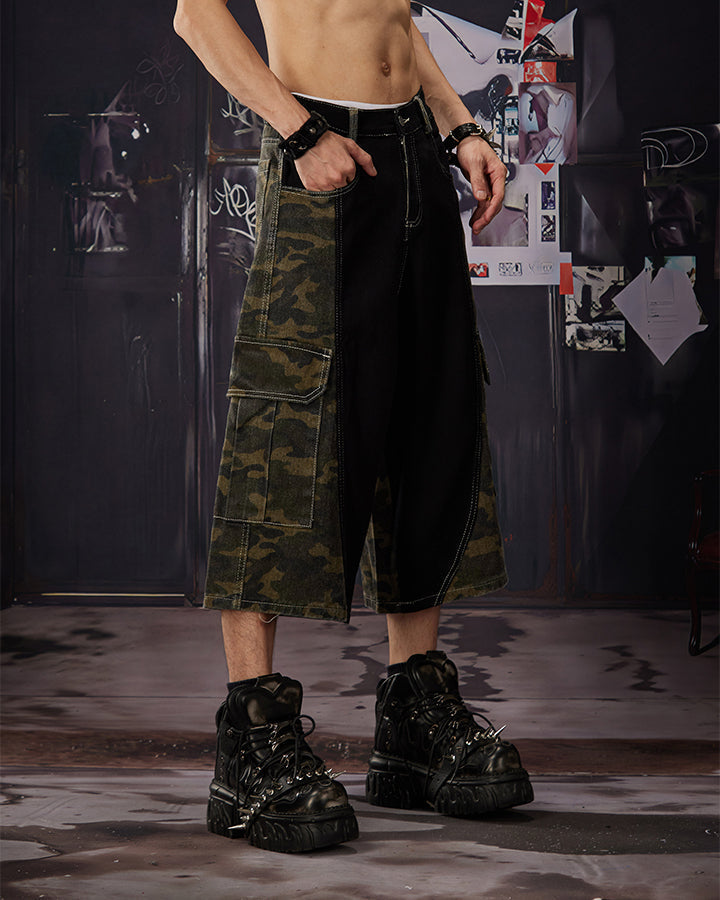 Contrast Panel Camo Utility Shorts New