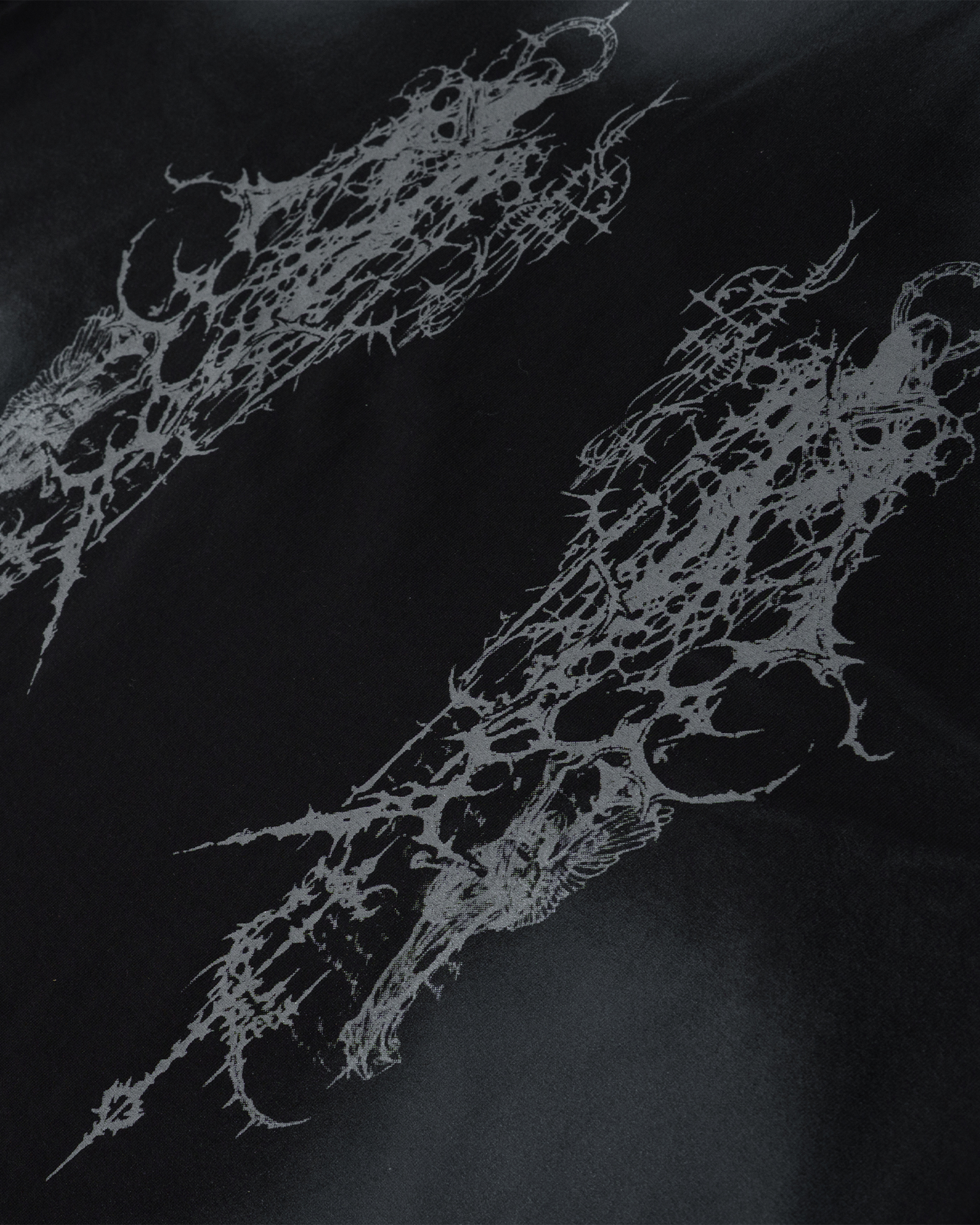 Gothic Mirror Graphic T-Shirt