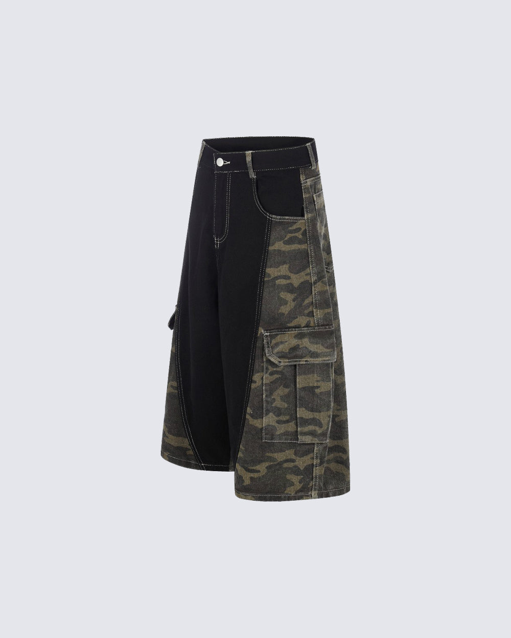 Contrast Panel Camo Utility Shorts New