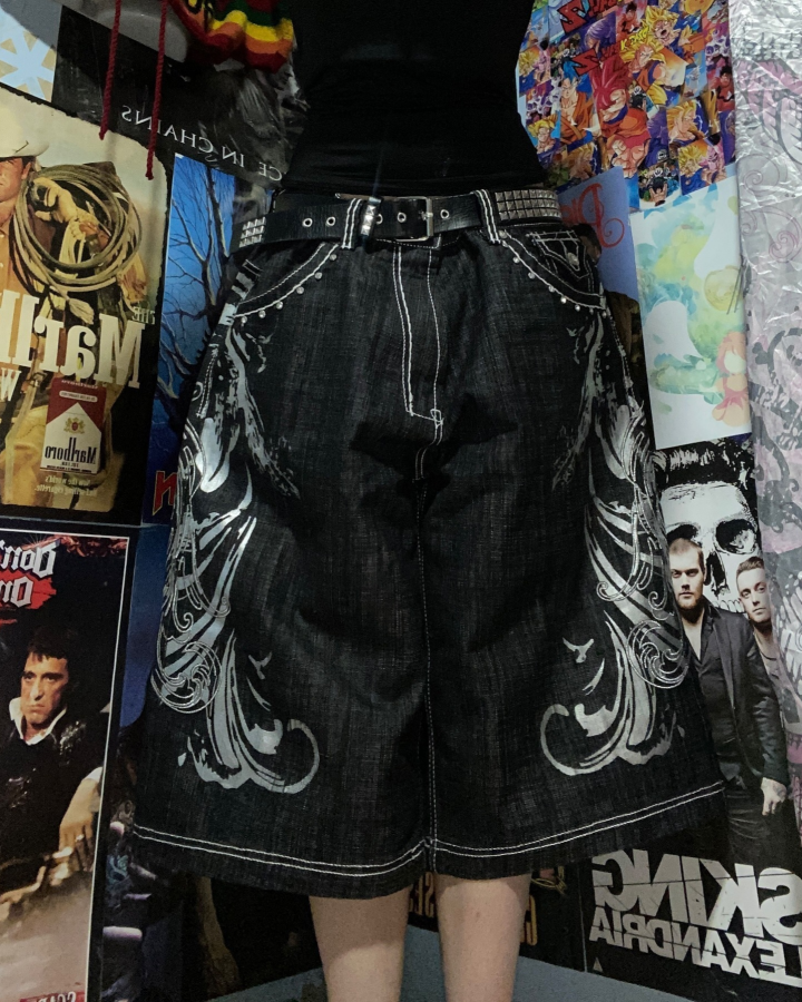 Retro Distressed Heavy-Duty Design Printed Shorts