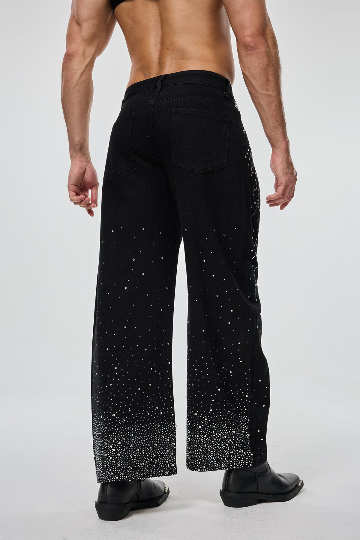 Carbon Wear Rhinestone Straight Jeans