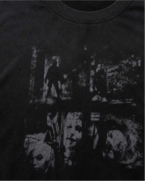 Distressed Black Graphic Print T-shirt