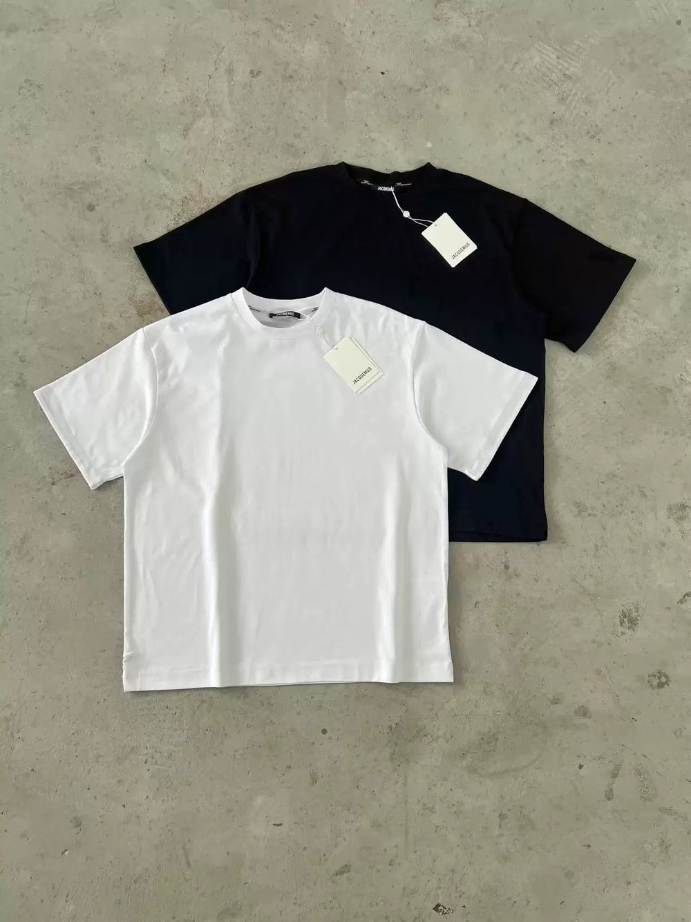Jacquemus VENTADOU Unisex Loose Fit Crew Neck T-Shirt