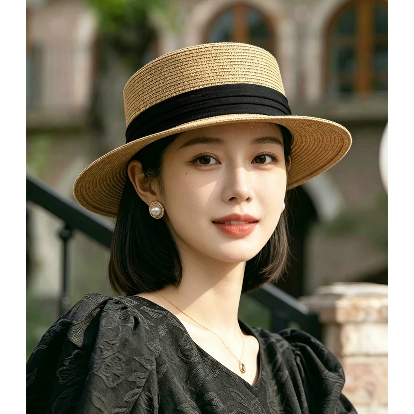 Breathable flat top straw hat for women in summer, woven top hat to show off face, small beach vacation, tourism, sun protection and sunshade hat