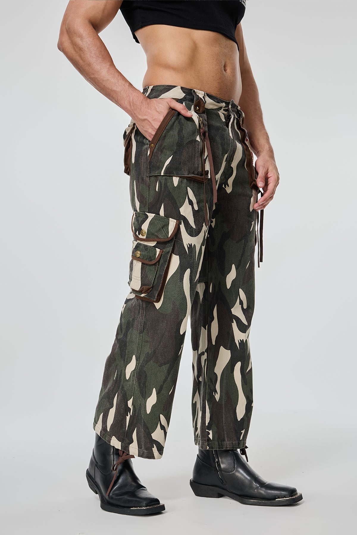 Signal Scuff Camouflage Straight Jeans